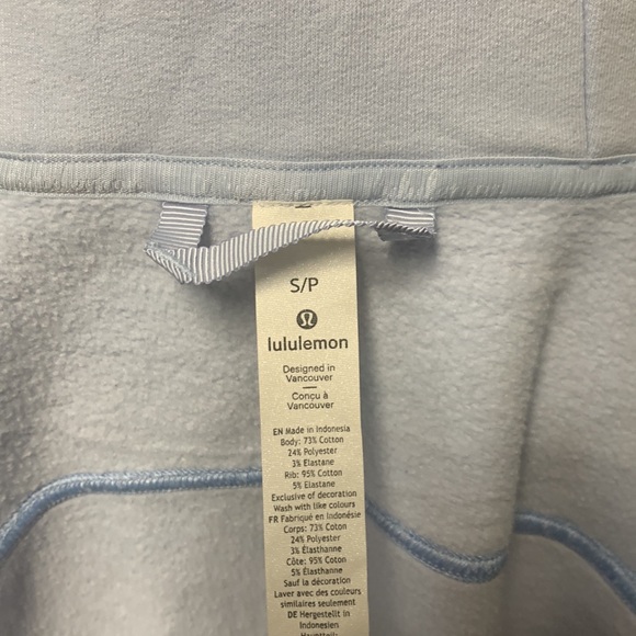 Lululemon jacket - Picture 8 of 9